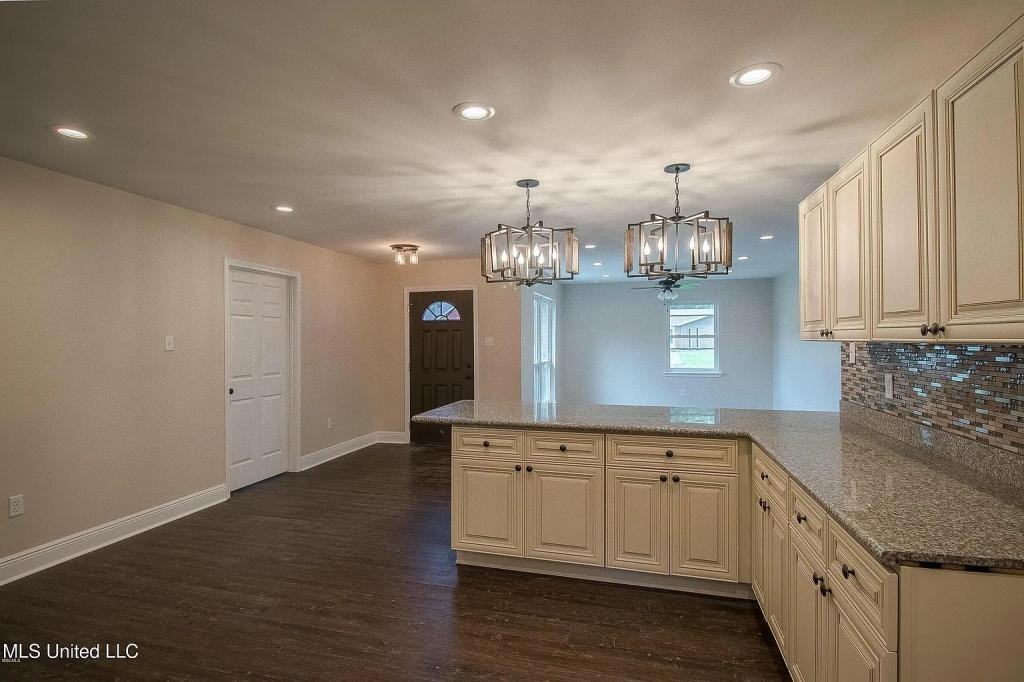 3508 Nunnally St - Photo 2 of 17