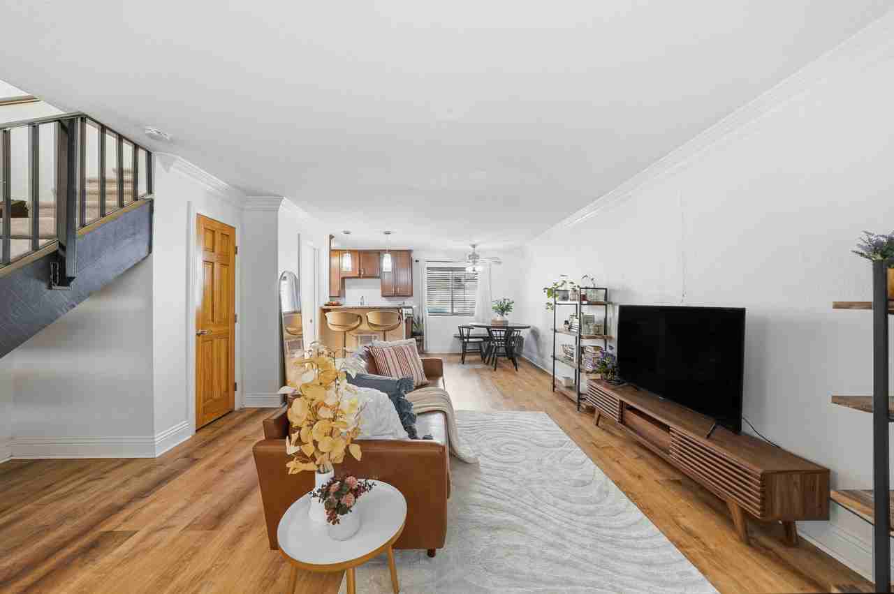 5505 Adelaide Ave #14 - Photo 3 of 26