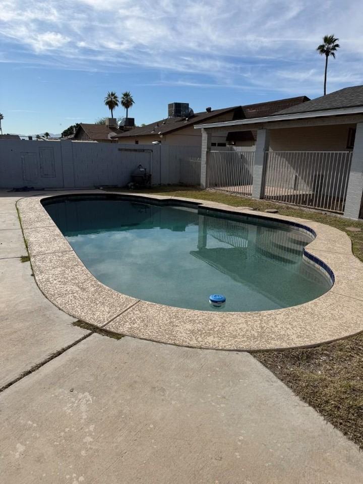 N 58th Dr - Photo 3 of 5