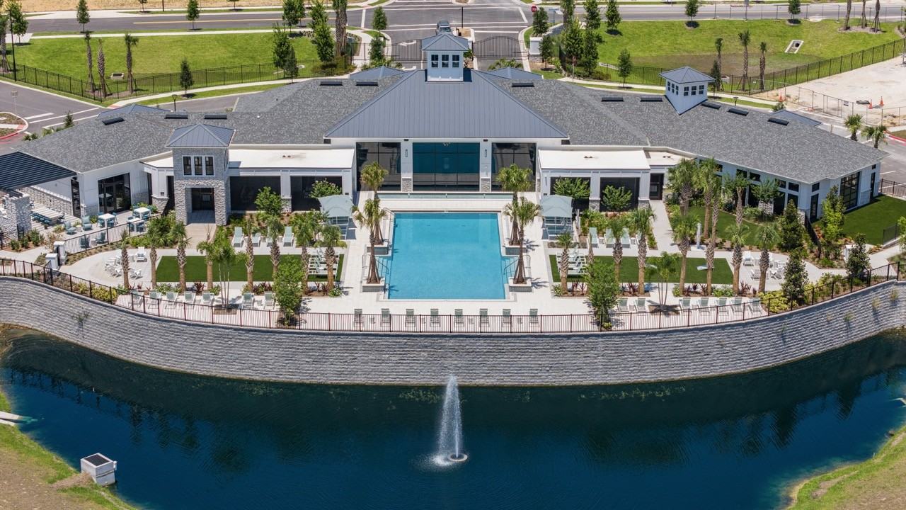 Aston Park Luxury Apartments - Photo 2 of 39