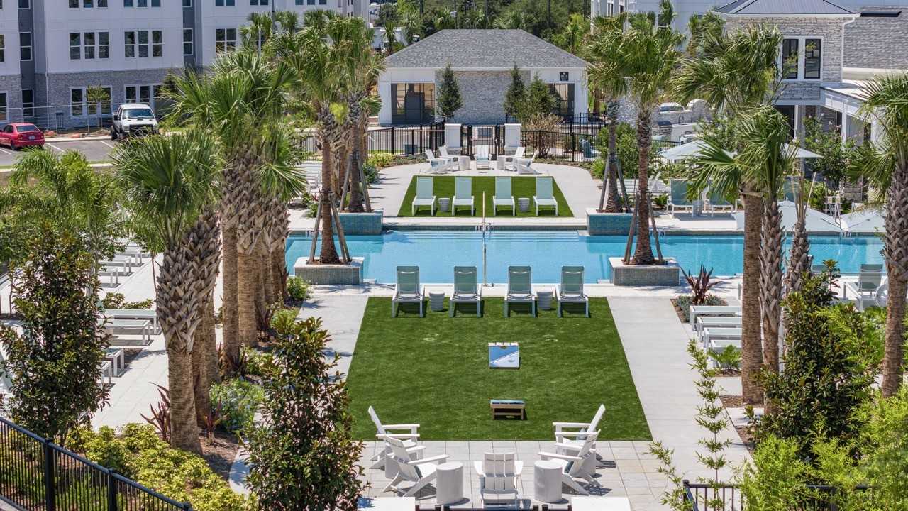 Aston Park Luxury Apartments - Photo 4 of 39