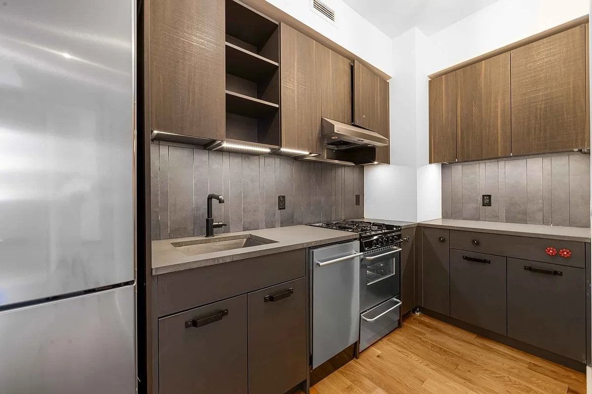 123 Melrose St #708 - Photo 6 of 8