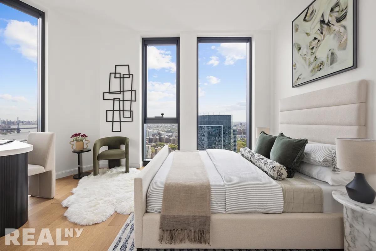 Fleet St #24F - Photo 6 of 14