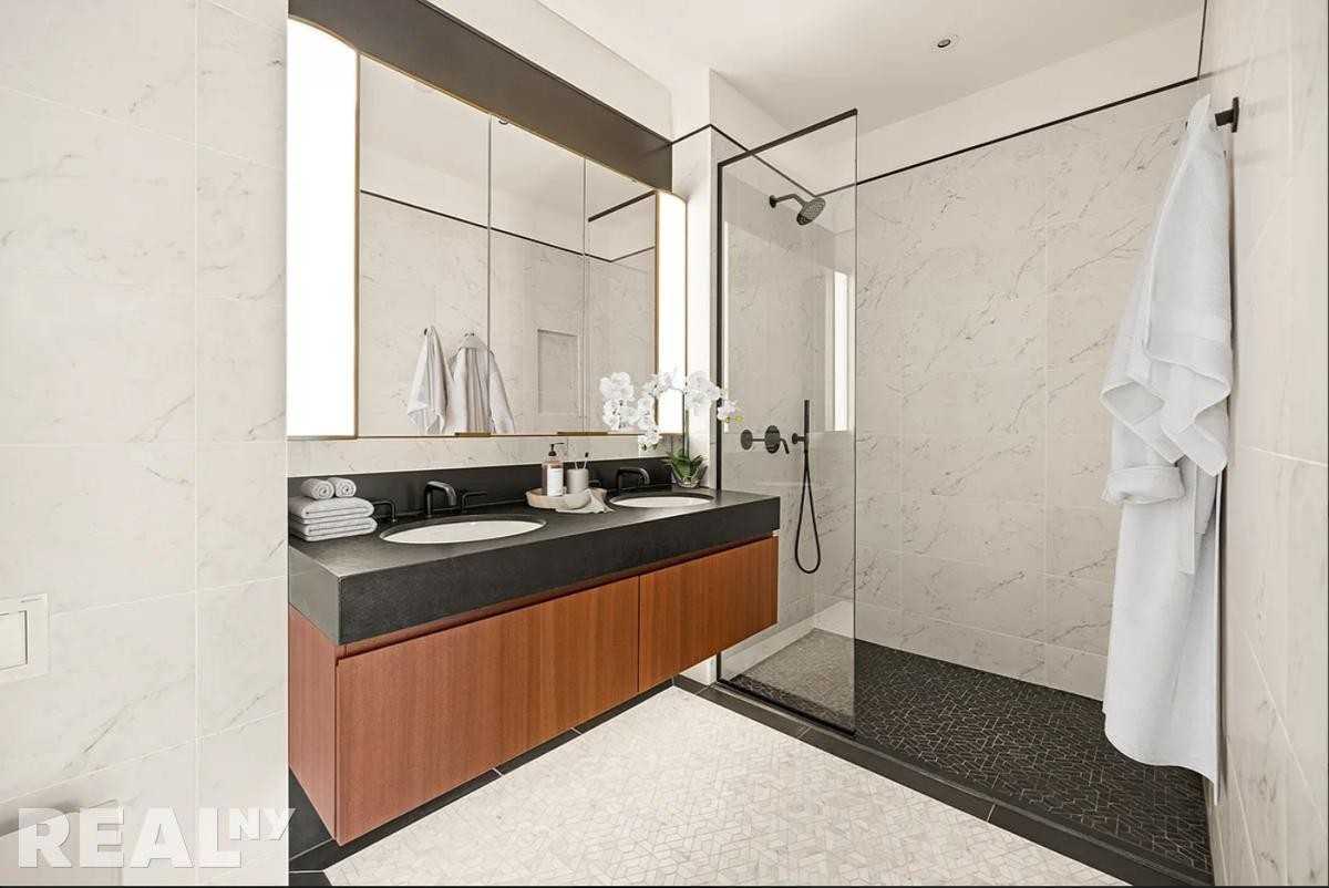 Fleet St #12A - Photo 7 of 14