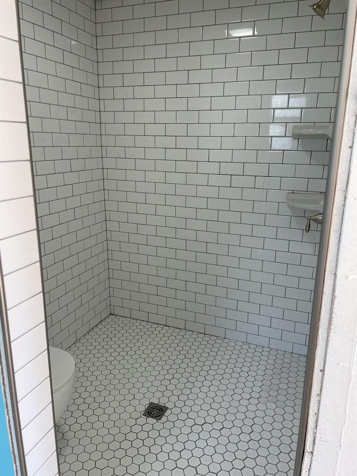 433 S Washington St #1W - Photo 5 of 12