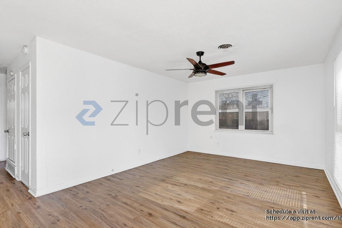 5105 Willie St - Photo 5 of 15