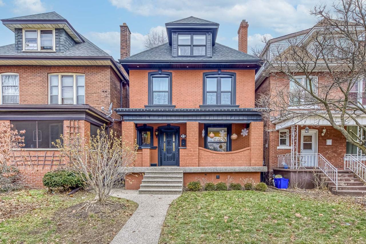 23 Fairholt Road North - Photo 2 of 44