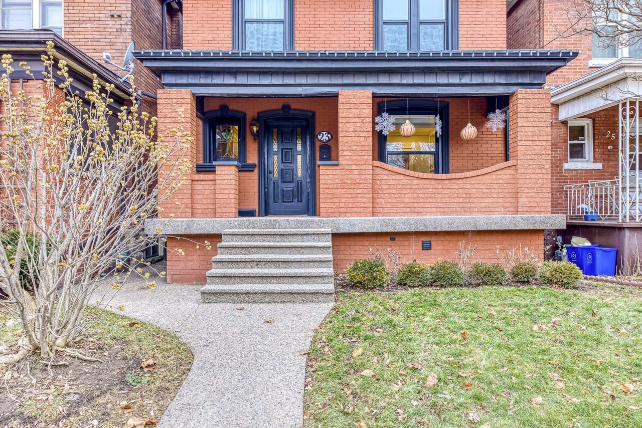 23 Fairholt Road North - Photo 3 of 44