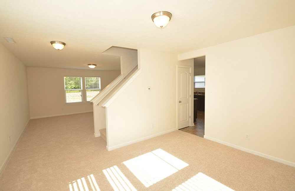 8341 Sansa St - Photo 3 of 30