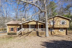 featured image of 3363 Sir Lancelot Pl Sw