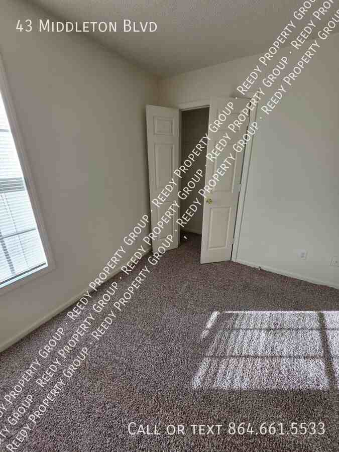 43 Middleton Blvd - Photo 5 of 5