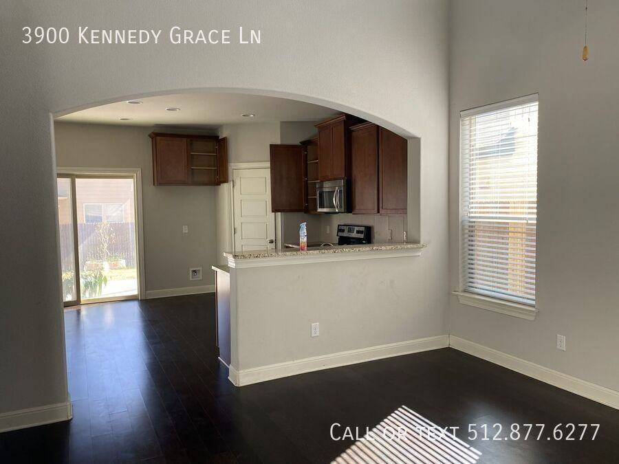 3900 Kennedy Grace Ln - Photo 4 of 24