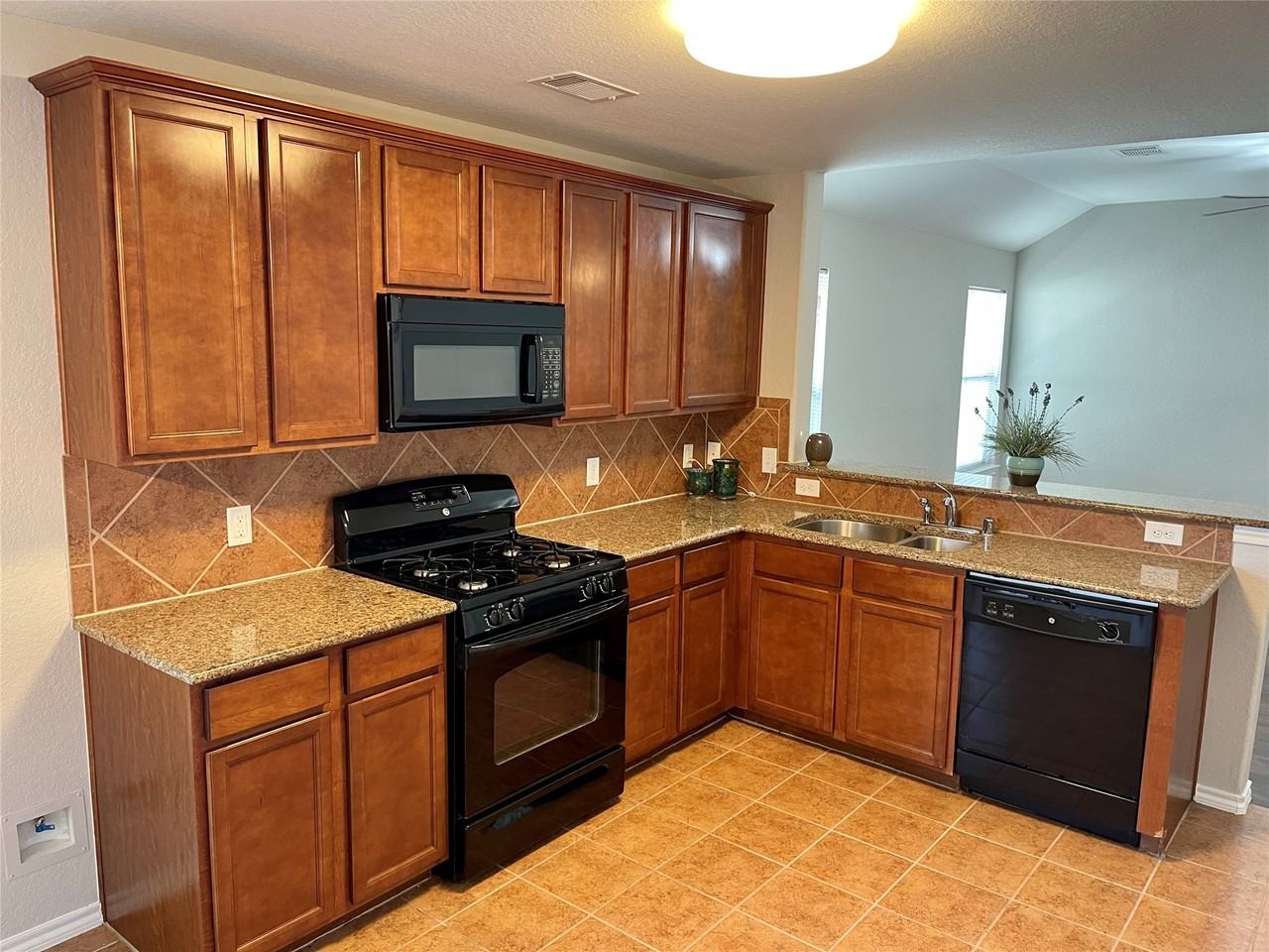 9122 River Dale Canyon Ln #9122 - Photo 6 of 22