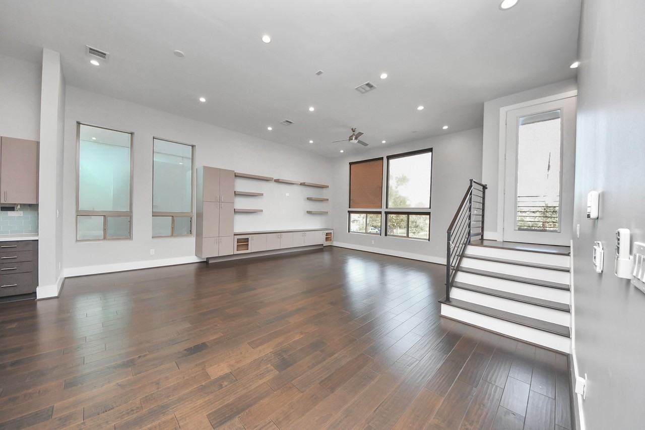 3204 Sherman St #3204 - Photo 2 of 44