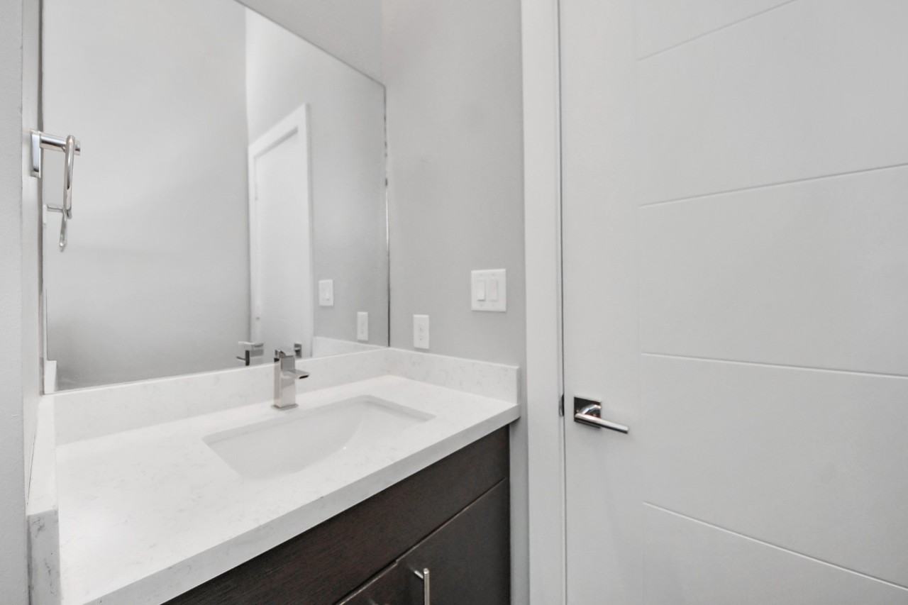 3204 Sherman St #3204 - Photo 3 of 44