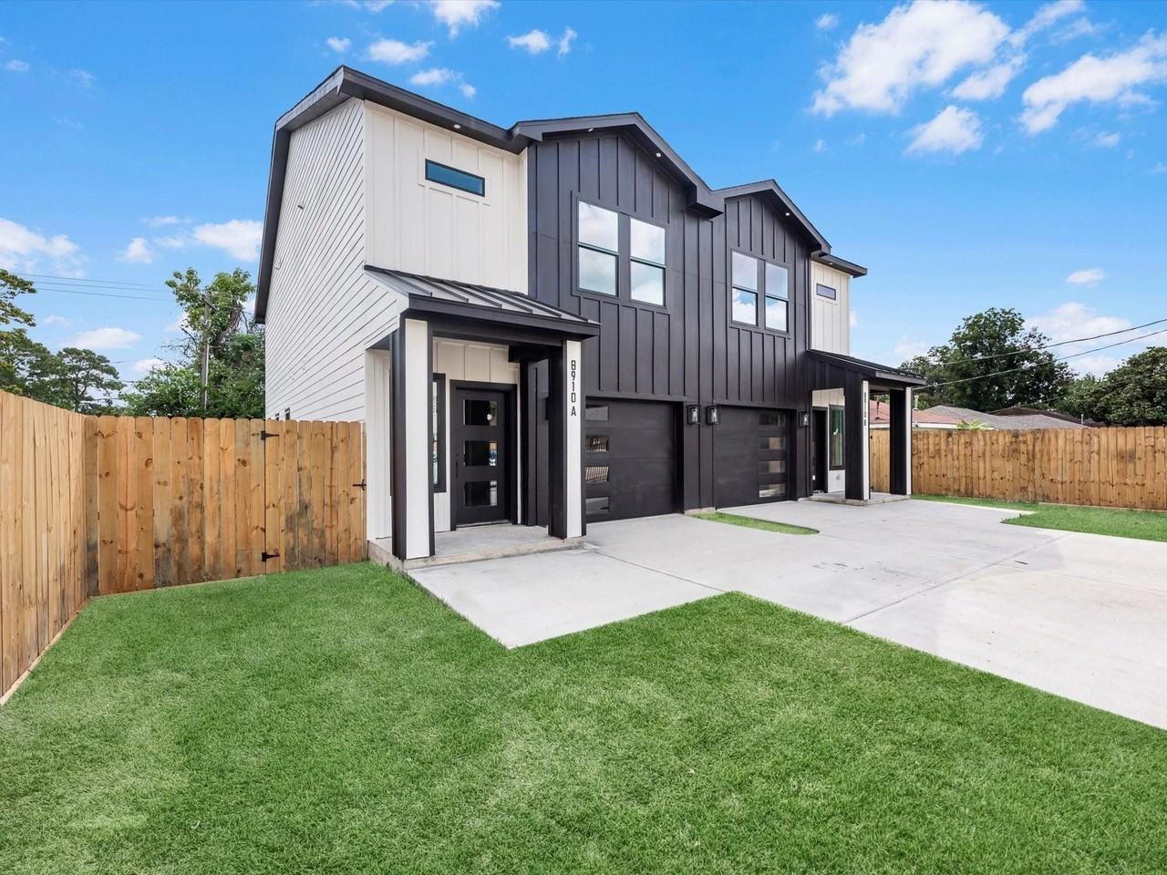 8010 Easter St #8010A - Photo 4 of 12