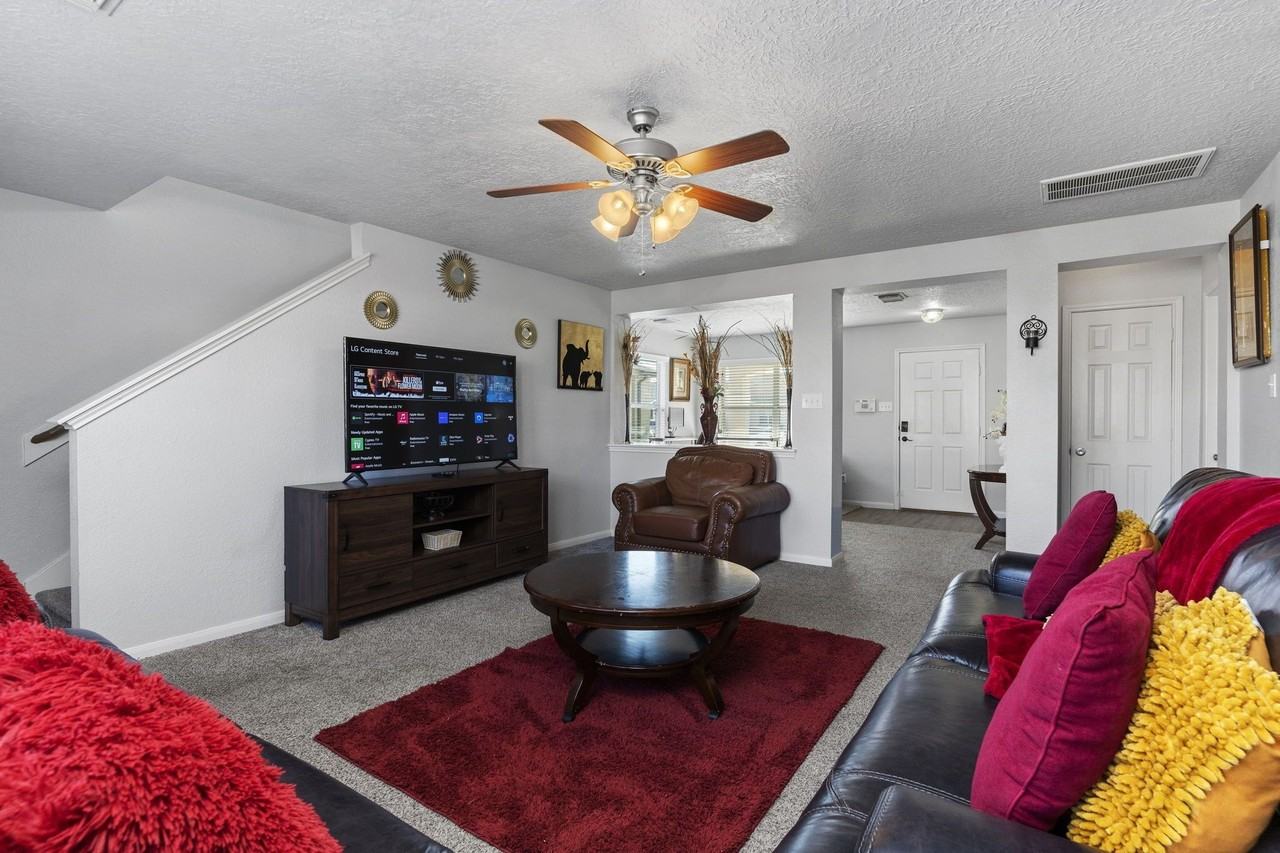 29326 Legends Green Dr #29326 - Photo 6 of 31