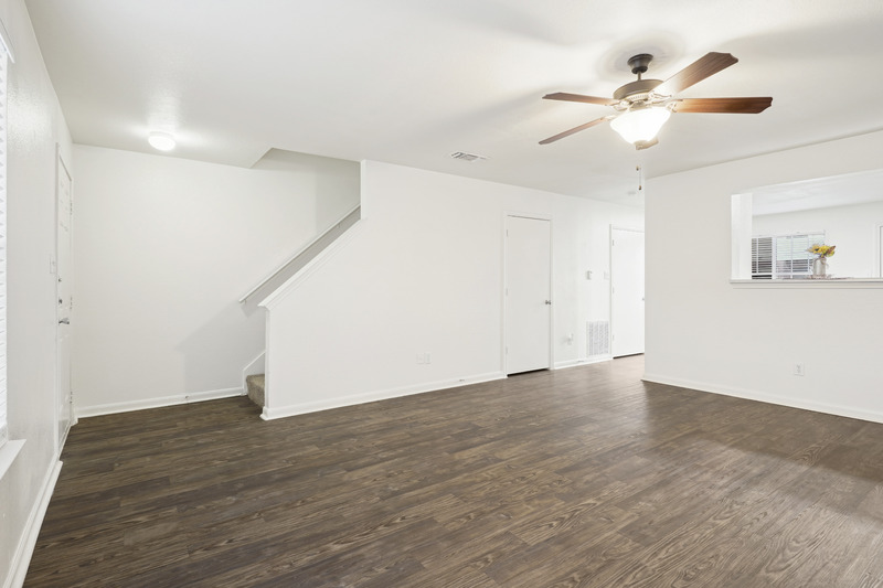 100 Heather Lane - Photo 5 of 14