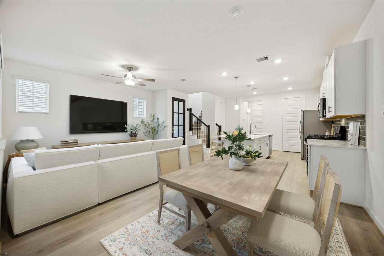 4113 Fig Grove St #4113 - Photo 3 of 22