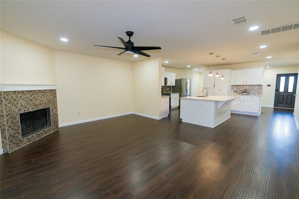 1717 Shawnee Trl #1717 - Photo 3 of 35