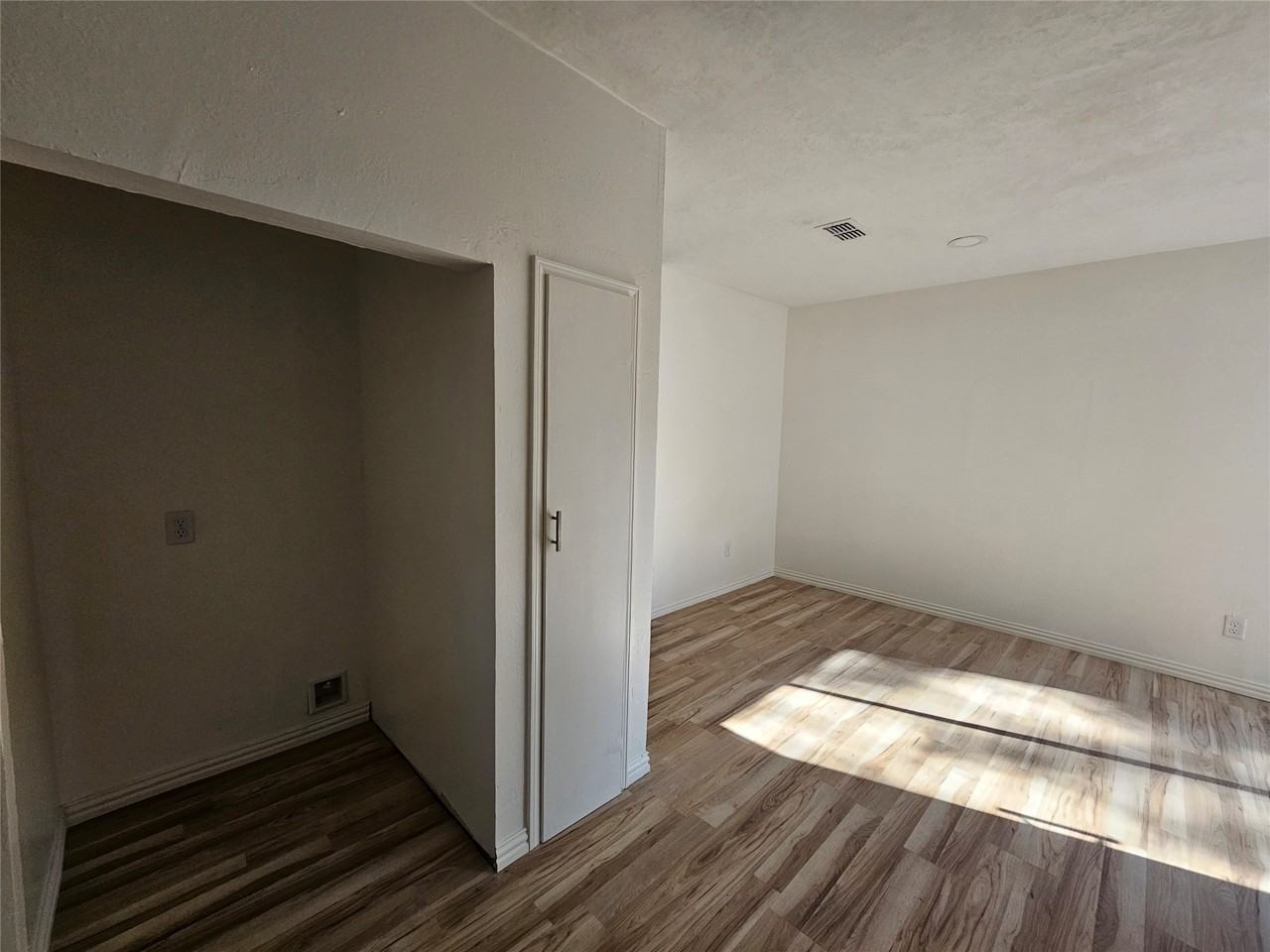 105 E Wavy Oak Cir #105 - Photo 2 of 20