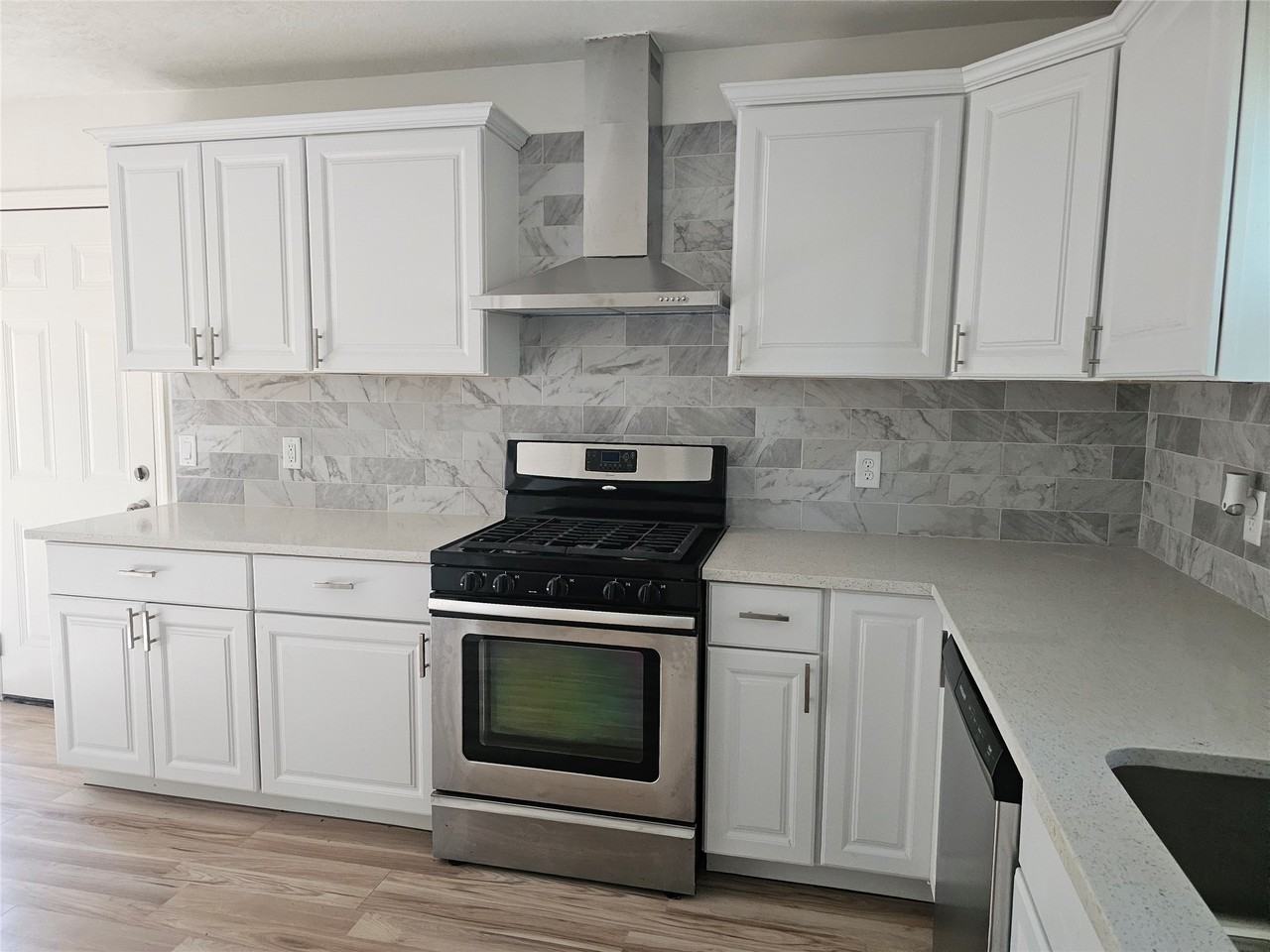 105 E Wavy Oak Cir #105 - Photo 3 of 20