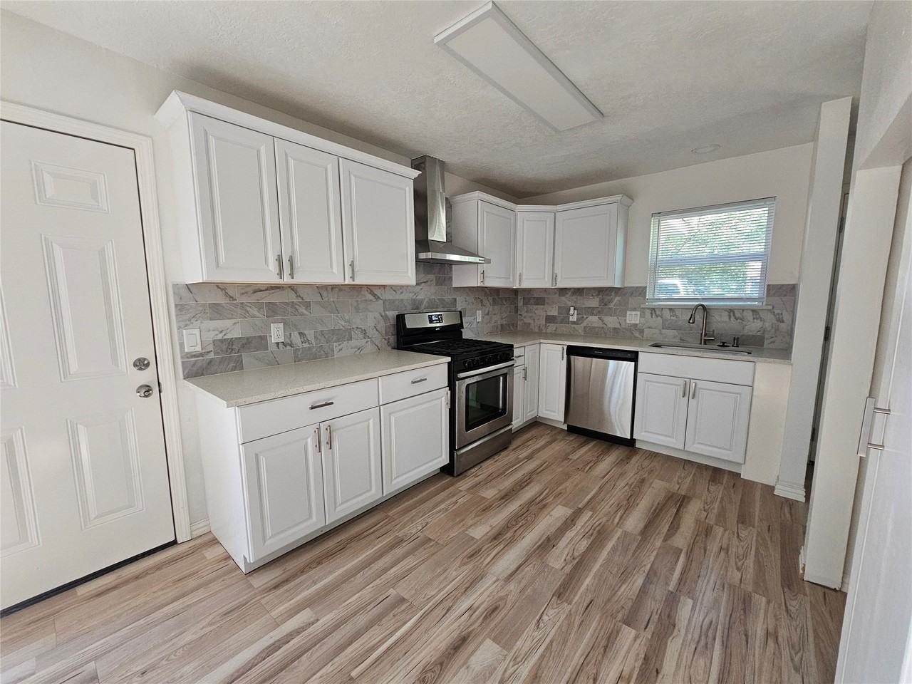 105 E Wavy Oak Cir #105 - Photo 6 of 20