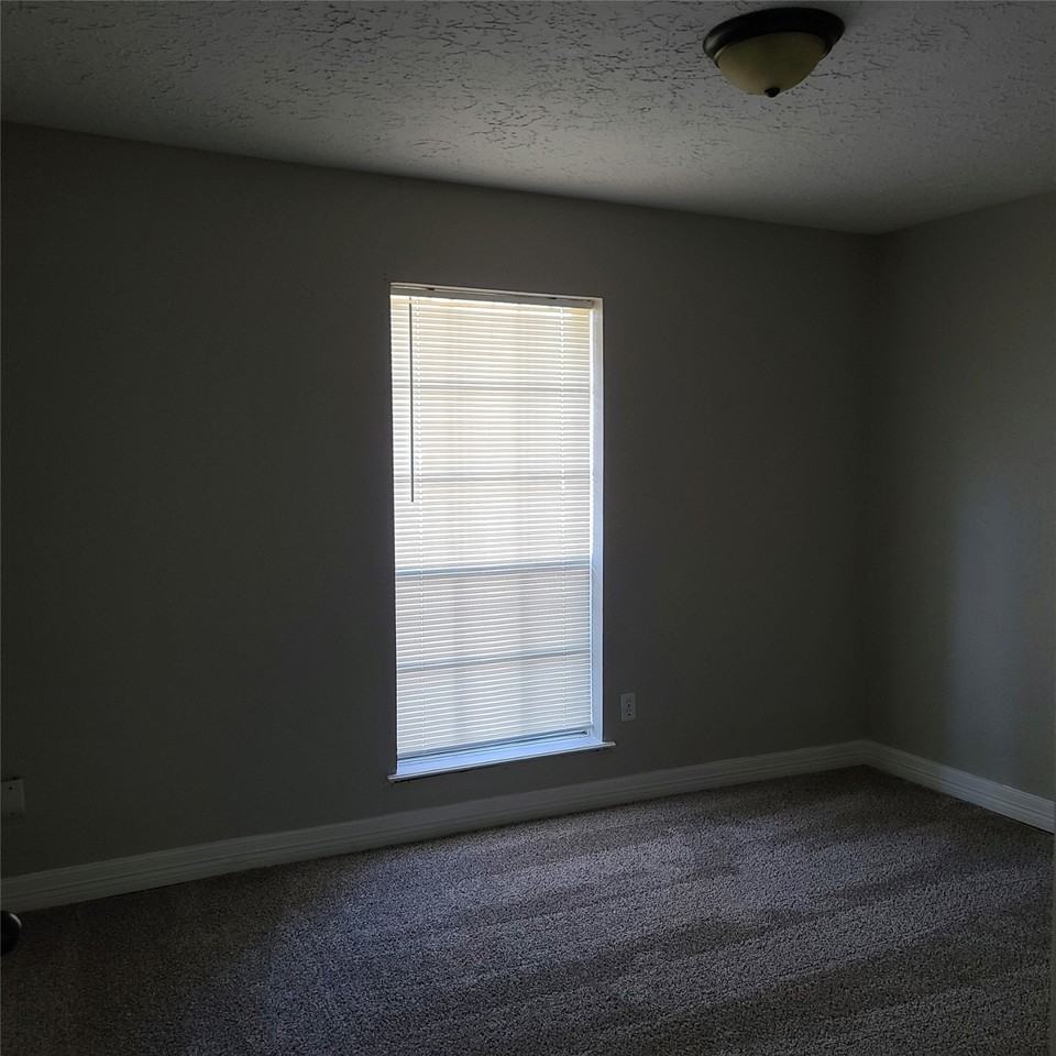 3811 Nutwood Ln #3811 - Photo 6 of 13