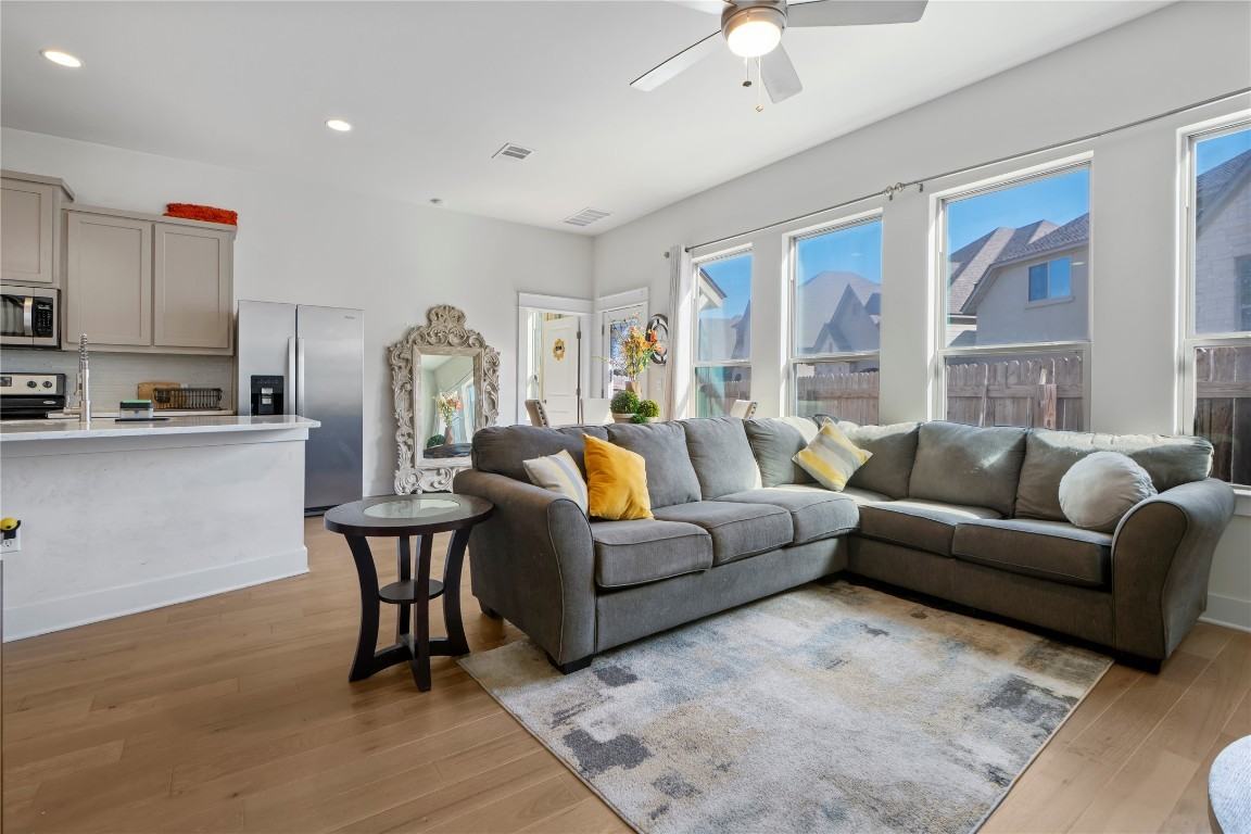 13001 Hymeadow Dr #13001-31 - Photo 6 of 40