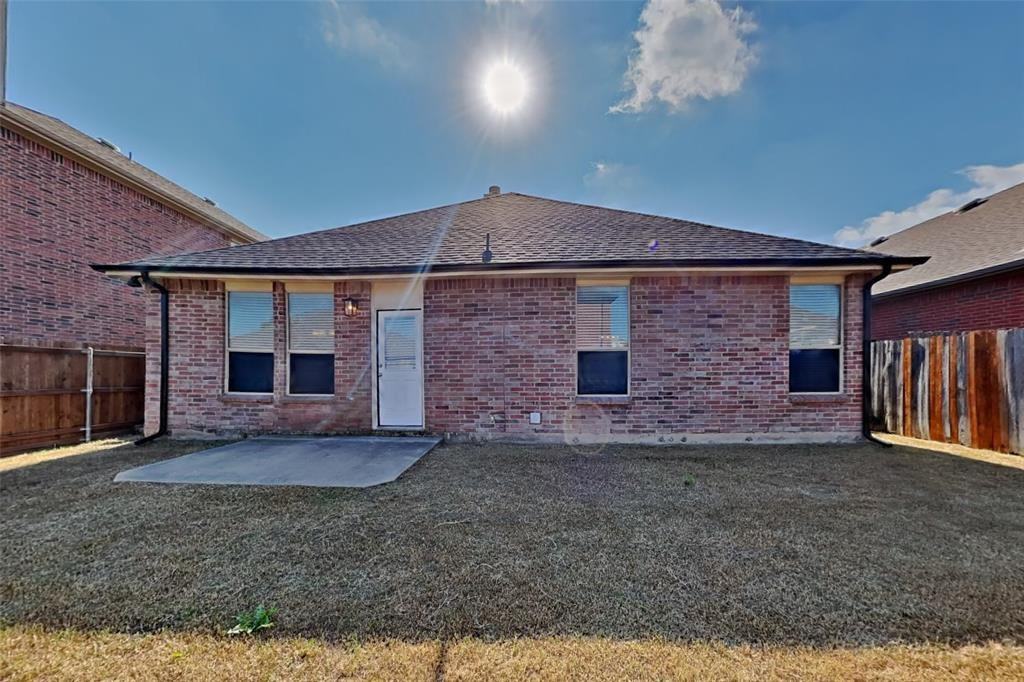 6000 Clipper Ln #6000 - Photo 7 of 18