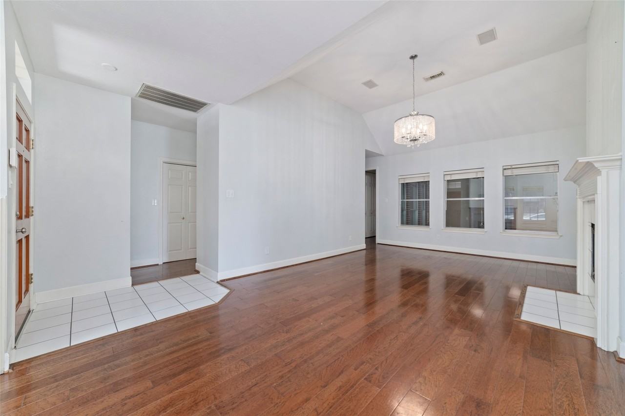 6511 Mesa Vista Ct #6511 - Photo 7 of 30