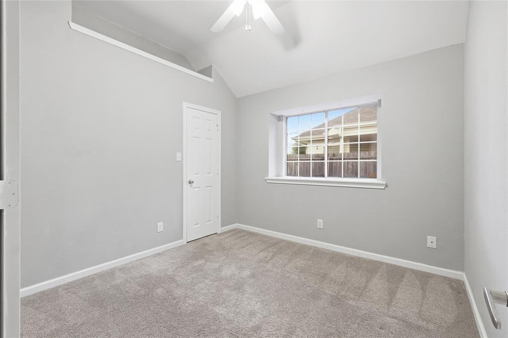 2097 Amherst Dr #2097 - Photo 3 of 40