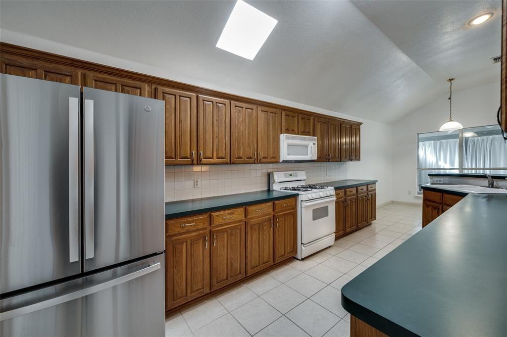 6812 Coldwater Canyon Rd #6812 - Photo 6 of 12