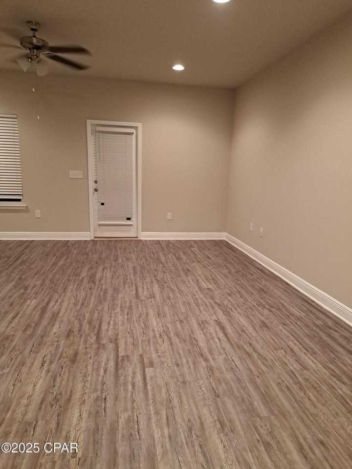 5749 Callaway Cir #5749 - Photo 5 of 32