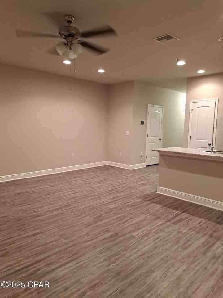 5749 Callaway Cir #5749 - Photo 6 of 32