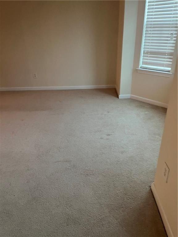 9423 Flowering Trl - Photo 5 of 8