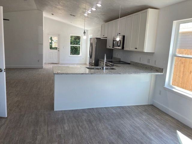 5270 Montejo Dr - Photo 2 of 3