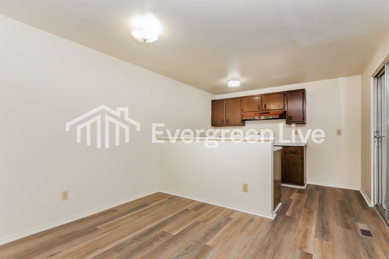 5989 Chatsworth Dr - Photo 7 of 15