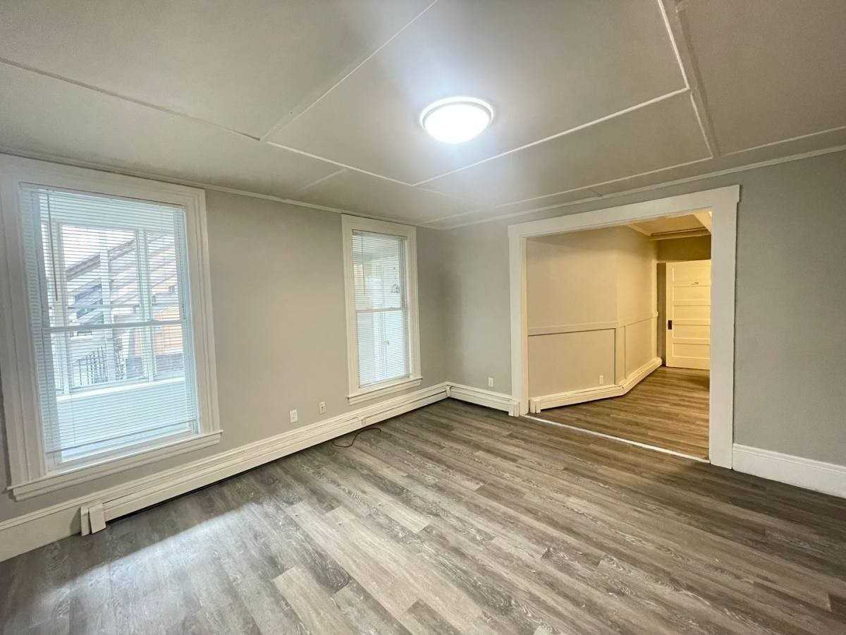 12 Court St #9 - Photo 4 of 10