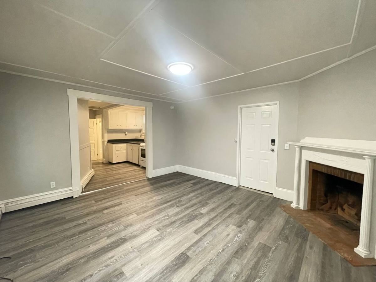 12 Court St #9 - Photo 5 of 10