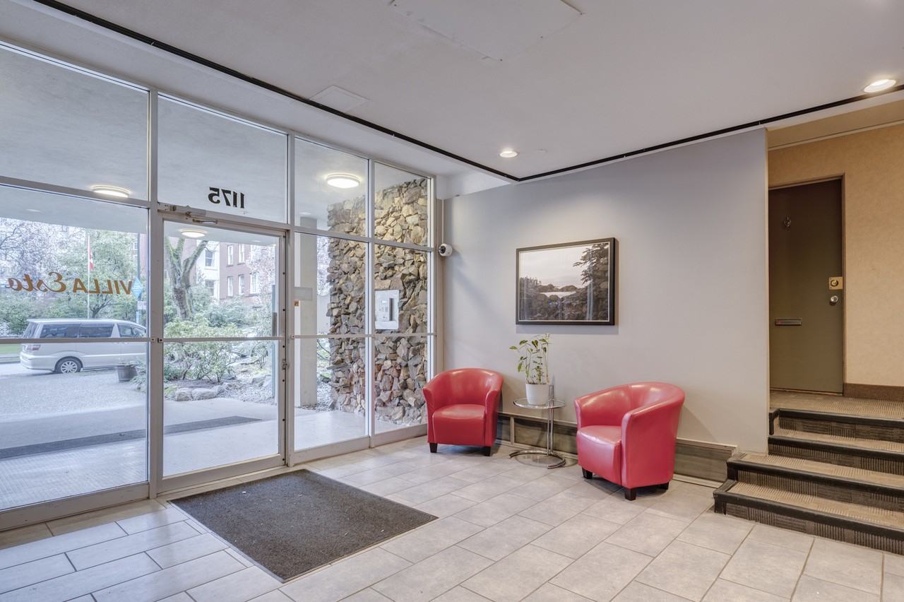 1175 Haro Street - Photo 3 of 13