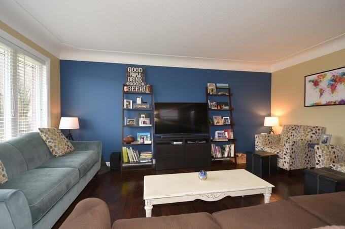 33 Greenhill Avenue Upper Unit & Lower Unit - Photo 3 of 30