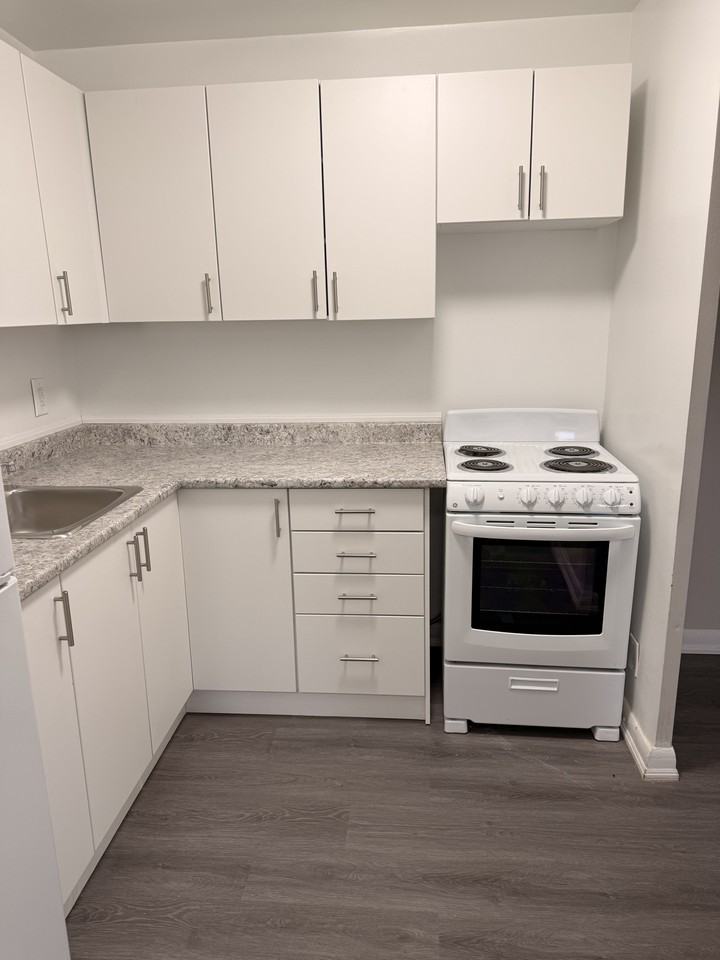 Wilson Apartments 921 - Photo 2 of 23