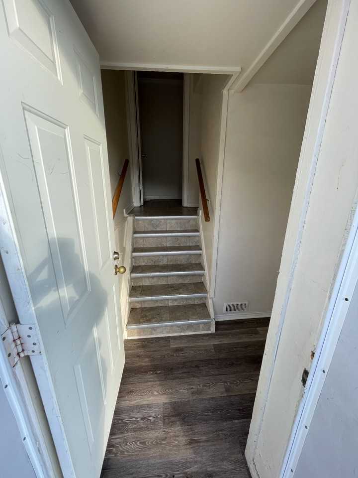 203 Gianetto Drive, Midland - Photo 2 of 47