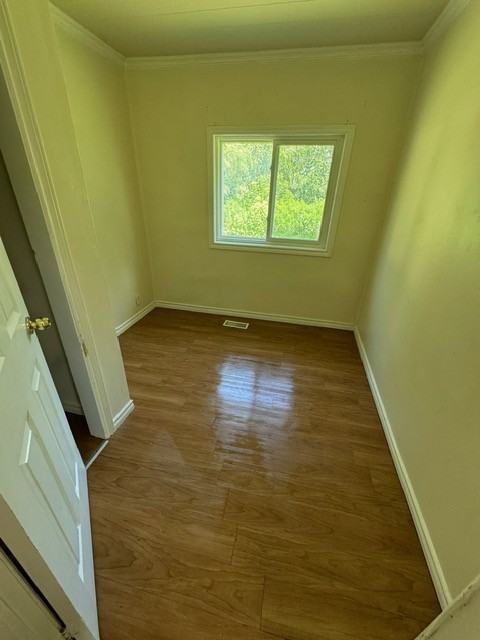 203 Gianetto Drive, Midland - Photo 7 of 47