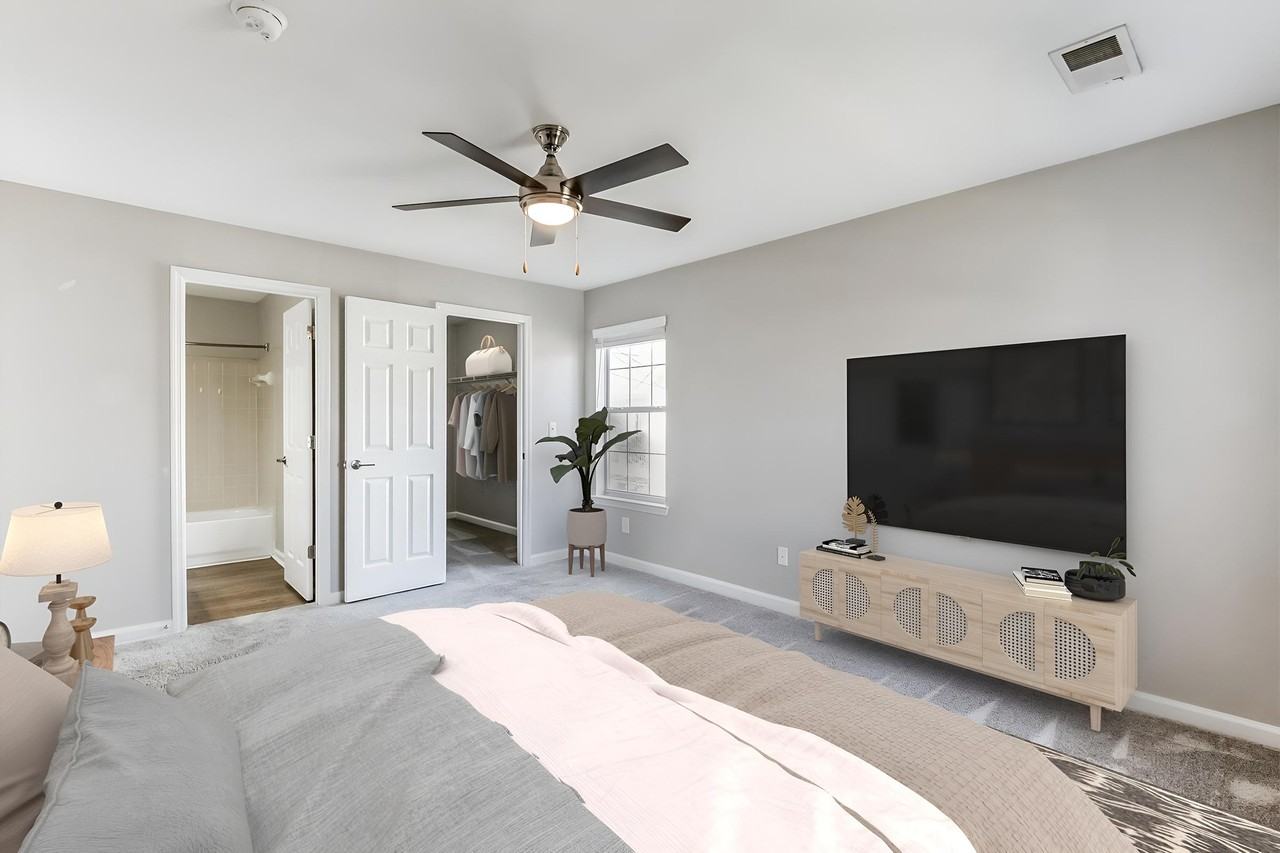 Hunters Creek - Photo 5 of 42