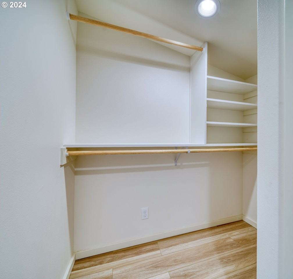 33871 Ne Blossom Dr #1 - Photo 7 of 10