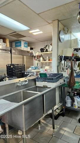 907 Arendell St #A - Photo 7 of 13