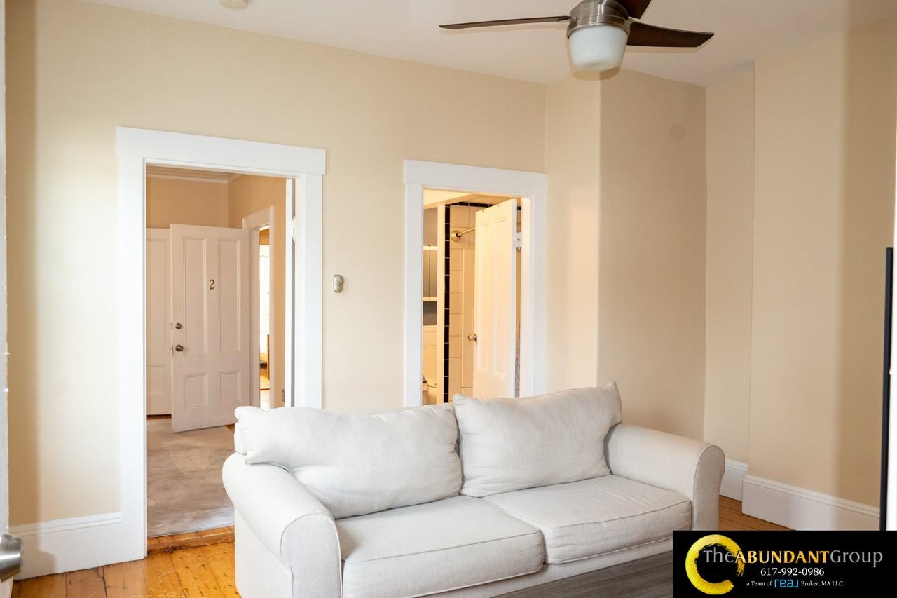 133 Otis St #2 - Photo 6 of 35