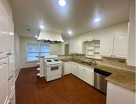 4124 Benmar St #NA - Photo 4 of 7